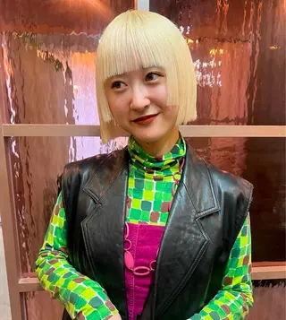 ショート ハイトーン/デザイン honokaのヘアスタイル