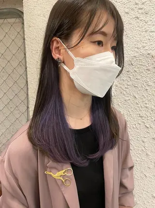 セミロング カラー 坂田 友梨奈のヘアスタイル