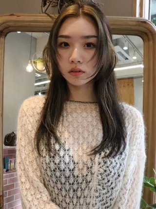 ミディアム 松村 澪里のヘアスタイル