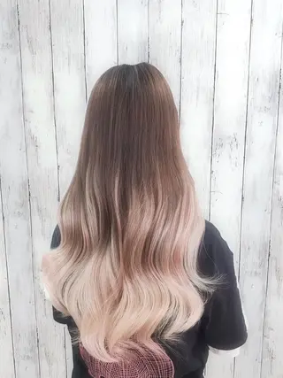 ロング カラー エクステ専門店 Vのヘアスタイル