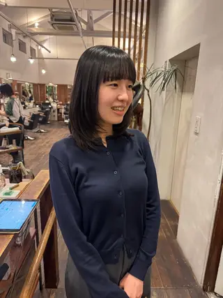 ミディアム MOK大阪梅田店 Asahiのヘアスタイル