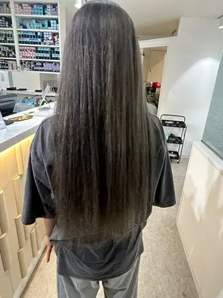 ロング ＡＯ所属・透明カラー/ 唯七のヘアスタイル