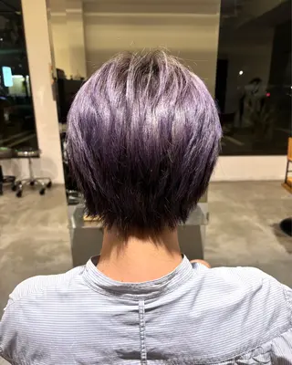 カラー メンズ 小木曽 里華のヘアスタイル