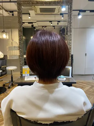 ショート カラー 佐倉 凛花のヘアスタイル