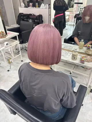 カラー 漆畑 莉奈のヘアスタイル