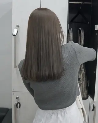 セミロング カラー navile 銀座 角田 龍太のヘアスタイル