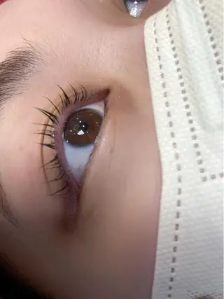 マツエク・マツパ 横山 千春のヘアスタイル