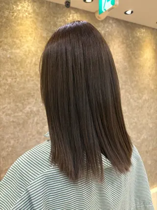 セミロング カラー アベ ミスズのヘアスタイル