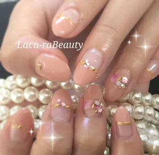 ネイル 小顔と腸の専門店 ラクーラビューティのエステ・リラクイメージ