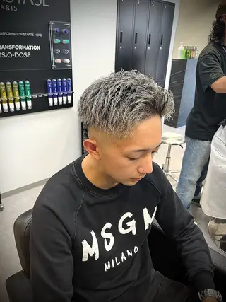ショート カラー ヘアアレンジ メンズ men'slapis YUTOのヘアスタイル