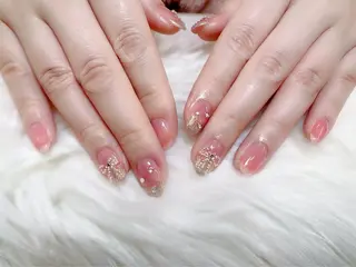 ネイル 佐藤 依娜のネイルデザイン