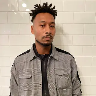 ショート カラー パーマ ヘアアレンジ メンズ キッズ ネイル マツエク・マツパ 中元 淳のヘアスタイル