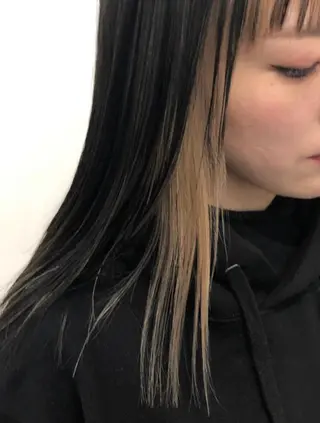 ミディアム カラー ☘️ブリーチ/ハイト ーン/レイヤー/のヘアスタイル