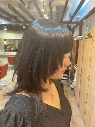 ミディアム 臺 佳連のヘアスタイル