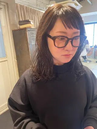 セミロング カラー さの あやねのヘアスタイル