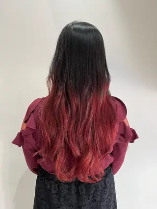 ロング カラー 山本 佳奈のヘアスタイル