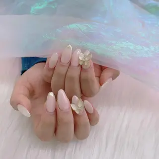 ネイル 🦋ネイルサロン ブラン🌈ゆりのネイルデザイン