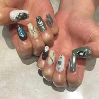 ネイル crestnail所属・小林 束紗のネイルデザイン
