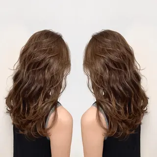 ロング カラー 💗艶×髪改善カラー 特化💗AYAKIのヘアスタイル