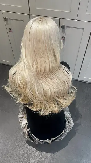 カラー ikiRu ﾊｲﾄｰﾝ/渋谷のヘアスタイル