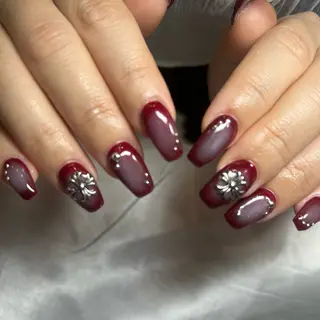 ネイル LOA所属・竹瀬 舞のネイルデザイン