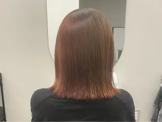 ミディアム カラー ice prodby bloom所属・榎本 ようなのヘアスタイル