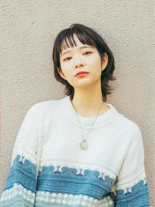 ミディアム カラー セルフホワイトニング Ines渡辺リエのその他イメージ