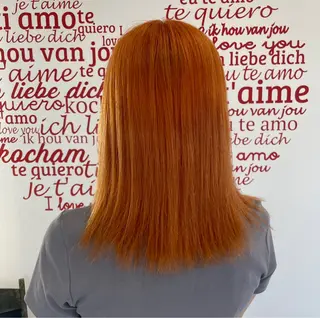 セミロング カラー CREAPY所属・CREAPY　日向野 利菜のヘアスタイル