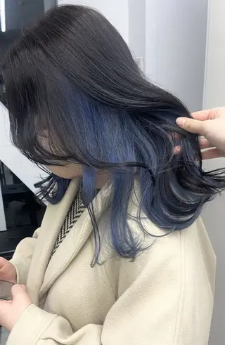 セミロング カラー 🖤酸性縮毛矯正/ 艶髪🖤のヘアスタイル