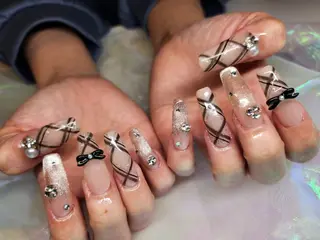 ネイル 💜bora .のネイルデザイン