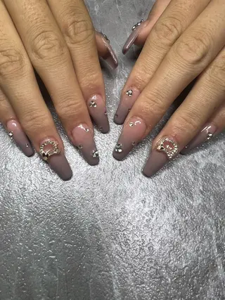 ネイル Beauty Salon Loa所属・福井 光希のネイルデザイン