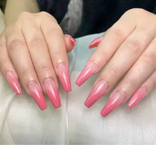 ネイル アヤメネイル 最新チップスカルプのネイルデザイン