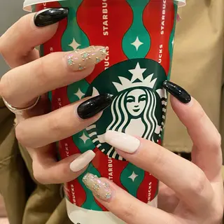 ネイル 佐藤 穂乃香のネイルデザイン