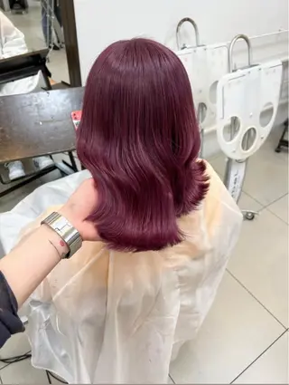 カラー 栄 こずえのヘアスタイル