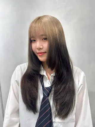 ロング カラー 透明感カラー✨艶髪 制作🌱山根あゆみのヘアスタイル