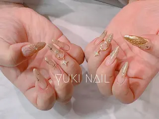 ネイル ネイルサロン トゥルースのネイルデザイン