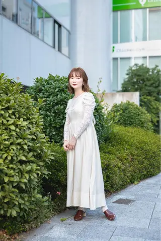 ミディアム カラー シェアハピ ヤマモトのヘアスタイル