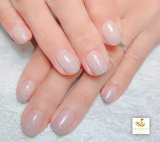 ネイル 完全予約制個室サロン Abundancesのネイルデザイン