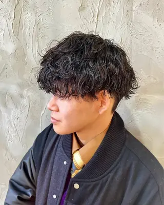 ミディアム ユウト 【メンズ限定】のヘアスタイル