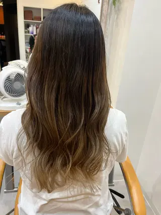 セミロング カラー 桑原 りゆのヘアスタイル