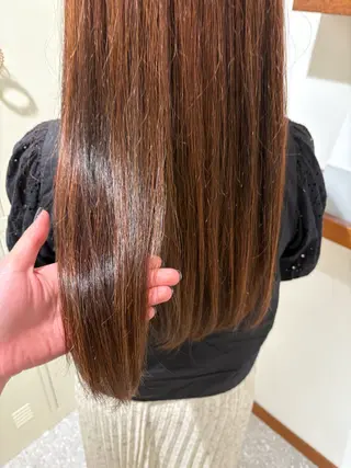 カラー 藤波 愛佳のヘアスタイル