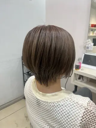 ショート カラー 🌿似合わせブリーチ 山岸樹璃🌿のヘアスタイル