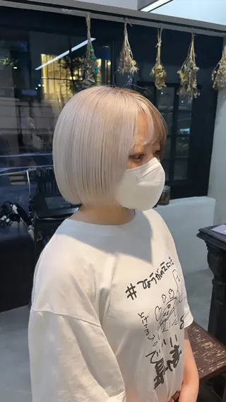 ミディアム ツヤ髪縮毛矯正 🩶manamiのヘアスタイル