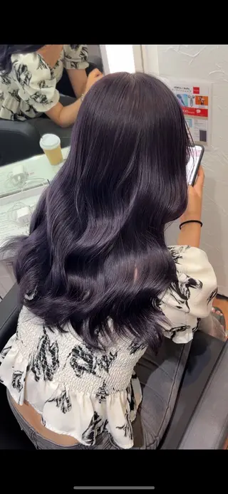 セミロング ラベンダーカラー /巻き/WAKANAのヘアスタイル