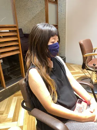 ロング カラー 美髪改善・ブリーチ tadasuke⭐️のヘアスタイル