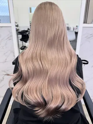 カラー 田中 莉香のヘアスタイル