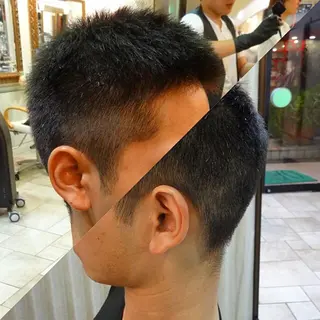 メンズ Of HAIR所属・✨デザインカラー✨ ハイトーン　森貴章のヘアスタイル