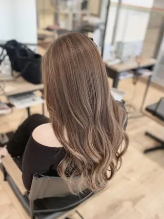 ロング カラー 滝口 瑞季のヘアスタイル