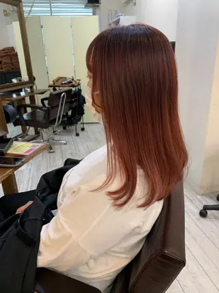 セミロング Dear所属・Dear 秋田有美のヘアスタイル