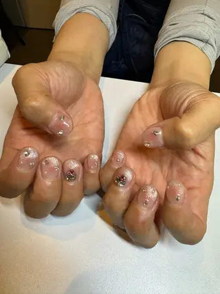 ネイル 濱岡 咲のネイルデザイン